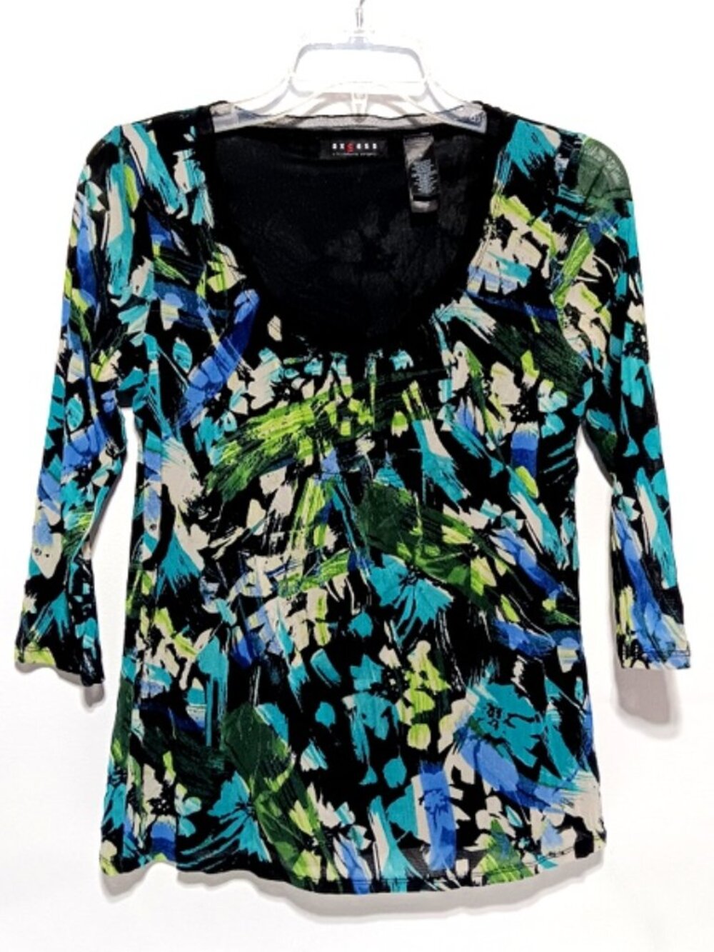 Axcess a Liz Claiborne Company Women's Multicolor Floral 3/4 Sleeve Top –Size: M